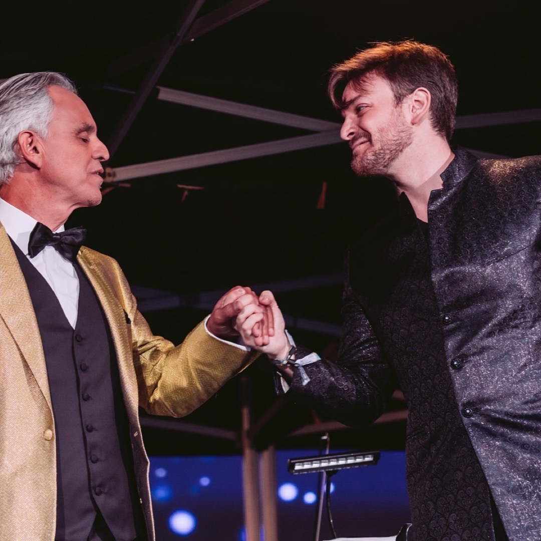 “The Celebration”: thirty years of career